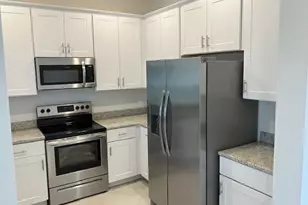 14117 Pine Lodge Ln, Fort Myers, FL 33913 - Photo 2