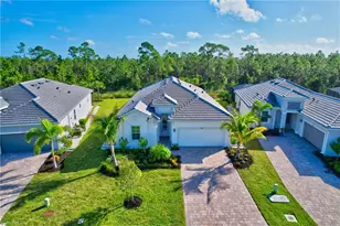 14257 Blue Bay Cir, Fort Myers, FL 33913 - Photo 2