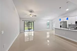 3005 34th St SW, Lehigh Acres, FL 33976 - Photo 4