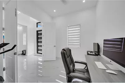 2127 SW 17th Pl, Cape Coral, FL 33991 - Photo 10