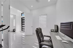 2127 SW 17th Pl, Cape Coral, FL 33991 - Photo 10