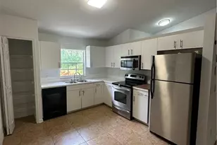 4025 10th Ave NE, Naples, FL 34120 - Photo 2