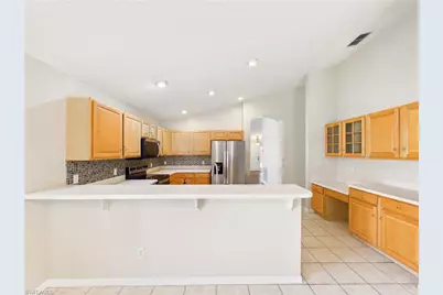 17772 Oakmont Ridge Cir, Fort Myers, FL 33967 - Photo 6