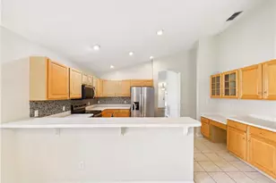 17772 Oakmont Ridge Cir, Fort Myers, FL 33967 - Photo 6