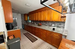40 NE 10th Ave, Cape Coral, FL 33909 - Photo 10