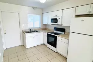 120 Gordon Ave S, Lehigh Acres, FL 33973 - Photo 4