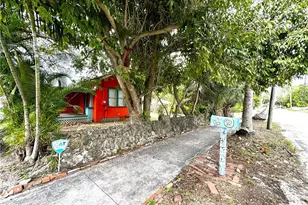 1792 Hough St, Fort Myers, FL 33901 - Photo 2