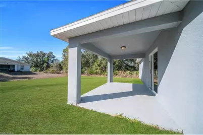 2617 53rd St W, Lehigh Acres, FL 33971 - Photo 32