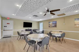 46 Laconia Ct, Fort Myers, FL 33919 - Photo 32