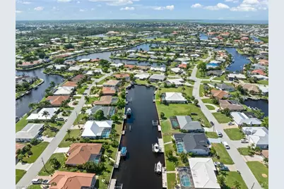 834 Santa Margerita Ln, Punta Gorda, FL 33950 - Photo 10