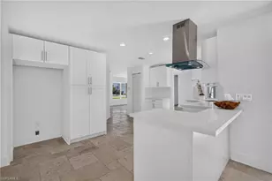 6049 Perthshire Ln, Fort Myers, FL 33908 - Photo 12