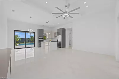 1201 Santa Barbara Blvd N, Cape Coral, FL 33993 - Photo 4