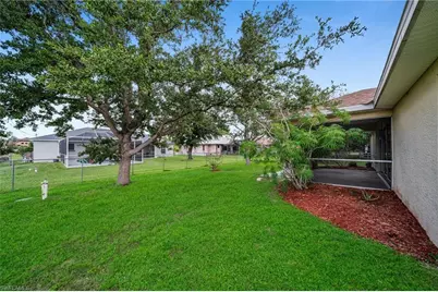 2724 SW 2nd Ave, Cape Coral, FL 33914 - Photo 30