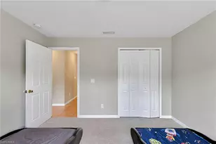 691 Manhattan St E, Lehigh Acres, FL 33974 - Photo 34