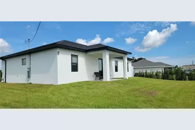 1906 Veinna St, Lehigh Acres, FL 33972 - Photo 32