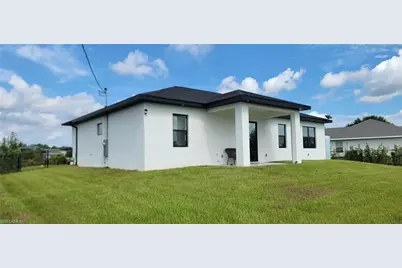 1906 Veinna St, Lehigh Acres, FL 33972 - Photo 24