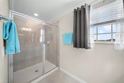 3697 E Hampton Cir, Alva, FL 33920 - Photo 16