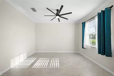 3697 E Hampton Cir, Alva, FL 33920 - Photo 4