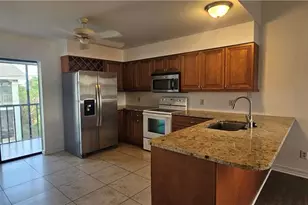 4904 Vincennes Ct, Cape Coral, FL 33904 - Photo 4