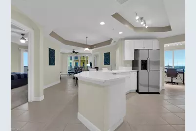 2745 1st St #1006, Fort Myers, FL 33916 - Photo 4
