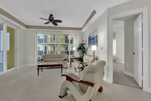 2745 1st St, Fort Myers, FL 33916 - Photo 6