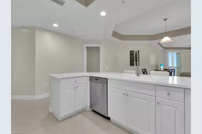 2745 1st St #1006, Fort Myers, FL 33916 - Photo 10