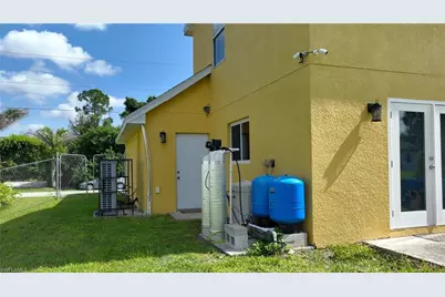 1116 Crestwood St E, Lehigh Acres, FL 33974 - Photo 34
