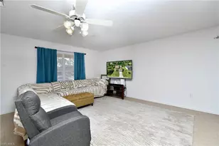 1116 Crestwood St E, Lehigh Acres, FL 33974 - Photo 8