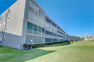 14771 Hole in 1 Cir, Fort Myers, FL 33919 - Photo 2