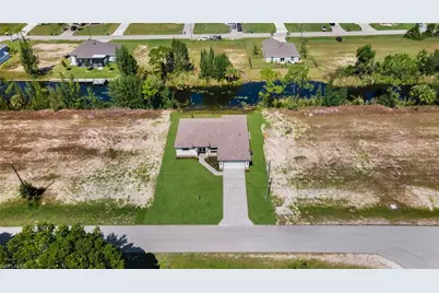 3338 NE 9th Pl, Cape Coral, FL 33909 - Photo 46