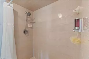 4230 SE 20th Pl, Cape Coral, FL 33904 - Photo 16