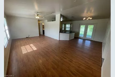 445 Candlewick Cir W, Lehigh Acres, FL 33936 - Photo 4