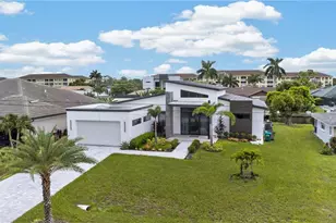 1882 Coral Point Dr, Cape Coral, FL 33990 - Photo 2