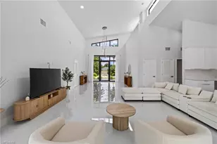 1882 Coral Point Dr, Cape Coral, FL 33990 - Photo 4