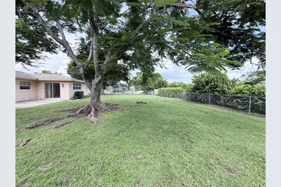 1609 S Hermitage Rd, Fort Myers, FL 33919 - Photo 20