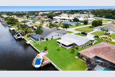 1207 SE 40th Ter, Cape Coral, FL 33904 - Photo 28