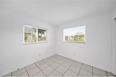 1207 SE 40th Ter, Cape Coral, FL 33904 - Photo 12