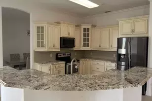 5548 Beauty St, Lehigh Acres, FL 33971 - Photo 10