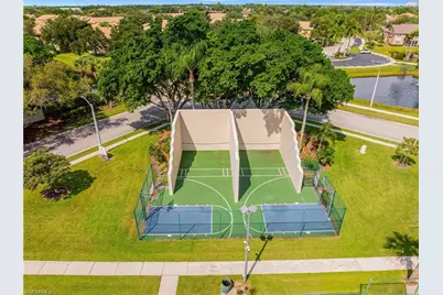 15064 Cloverdale Dr, Fort Myers, FL 33919 - Photo 38