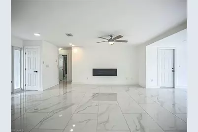 1428 Vendome Ct, Cape Coral, FL 33904 - Photo 14