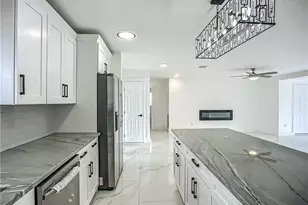 1428 Vendome Ct, Cape Coral, FL 33904 - Photo 10