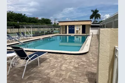 116 Gledhill Ct, Fort Myers, FL 33919 - Photo 10