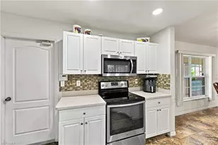 1143 NW 19th Pl, Cape Coral, FL 33993 - Photo 16
