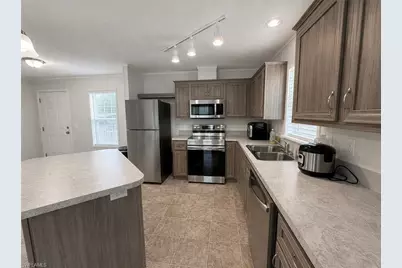 130 Avenida Del Sur, Clewiston, FL 33440 - Photo 1