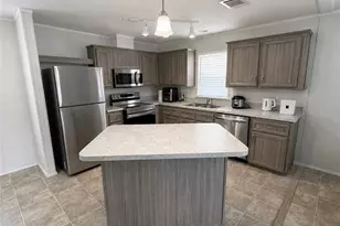 130 Avenida Del Sur, Clewiston, FL 33440 - Photo 2