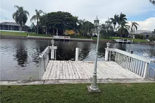 415 SE 21st St, Cape Coral, FL 33990 - Photo 6