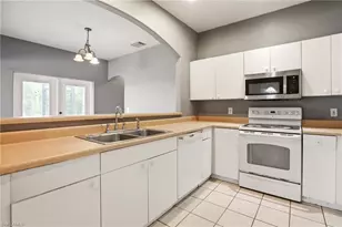 2433 George Ave S, Lehigh Acres, FL 33973 - Photo 12