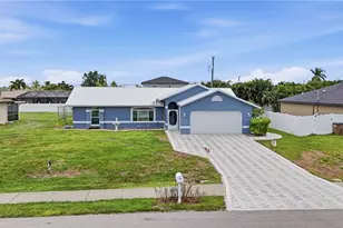 601 Mohawk Pkwy, Cape Coral, FL 33914 - Photo 6