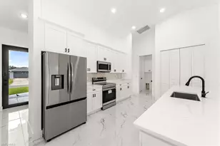 14070 Cedardale St, Fort Myers, FL 33905 - Photo 12