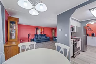 2984 Longview Ln, North Fort Myers, FL 33917 - Photo 18